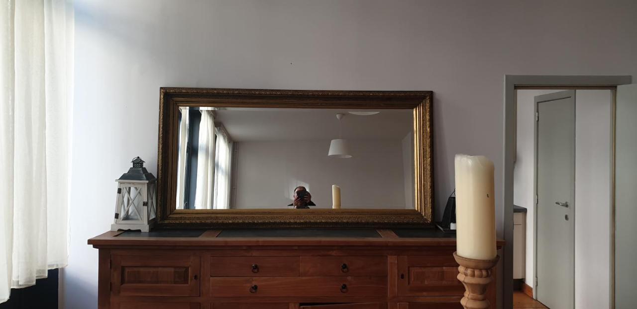 Appartement La Bourse Brussels Luaran gambar